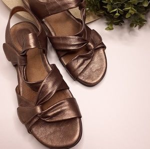 Leather  Sandals.